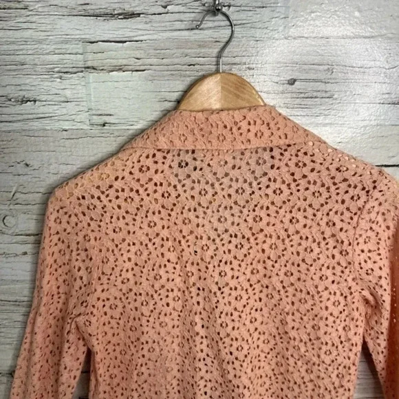 Artelier Nicole miller pink lace up lace blouse  size p (xs) - Picture 8 of 11